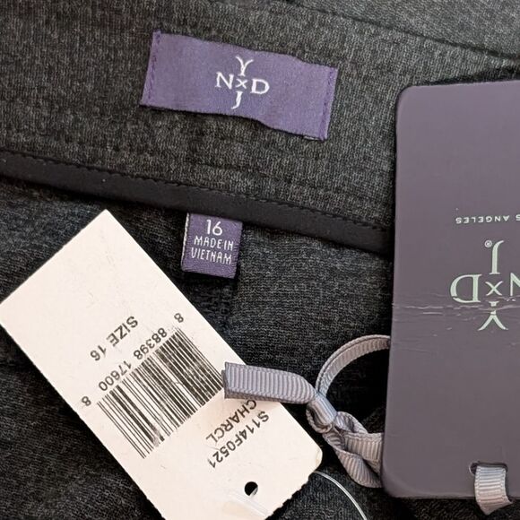 SOLD - Picture 3 of 9